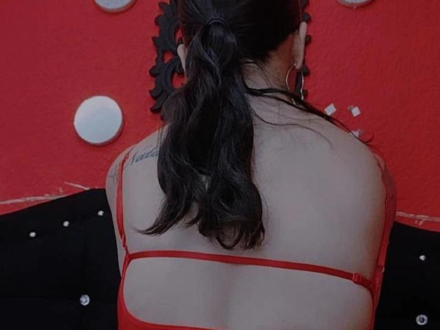 LunaJh - Live sex cam - 15551110