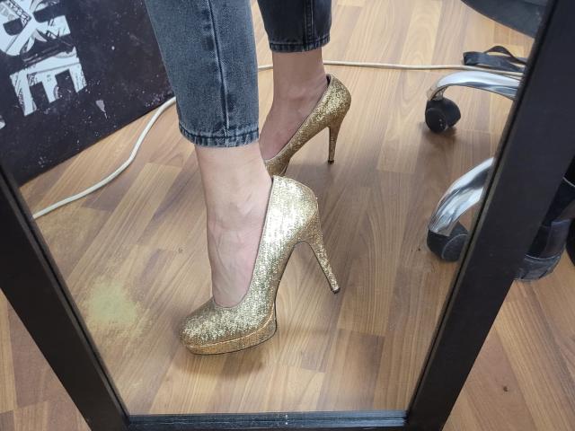 Kandinskaya - Live Sex Cam - 15557327