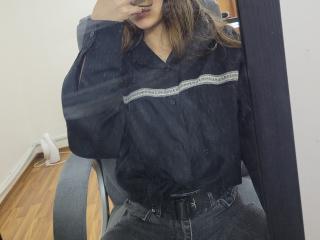 Kandinskaya - Élő pornó és szexkamera - 15557330