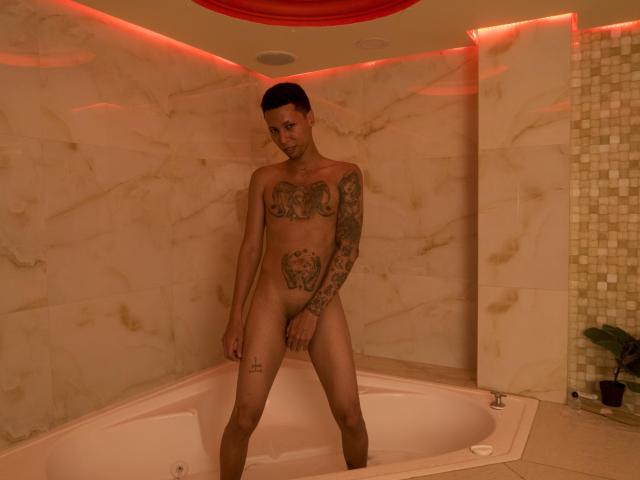 ElChicletv - Live sex cam - 15560870