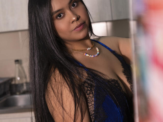 EmilySand - Live Sex Cam - 15566141