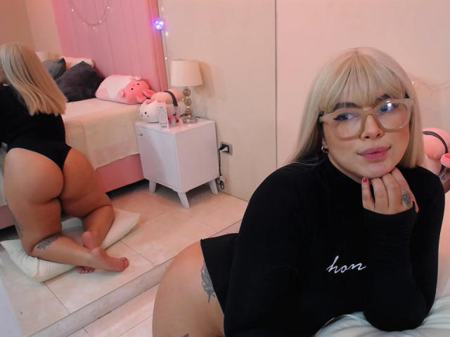 AnnikaRose - Live sex cam - 15571418