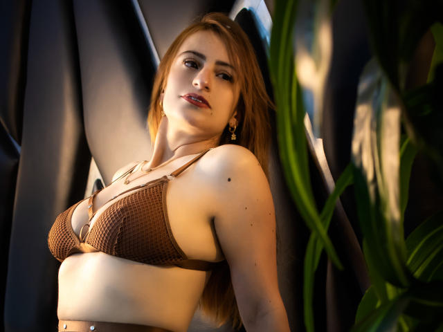 MeganBeakee - Live sex cam - 15573950