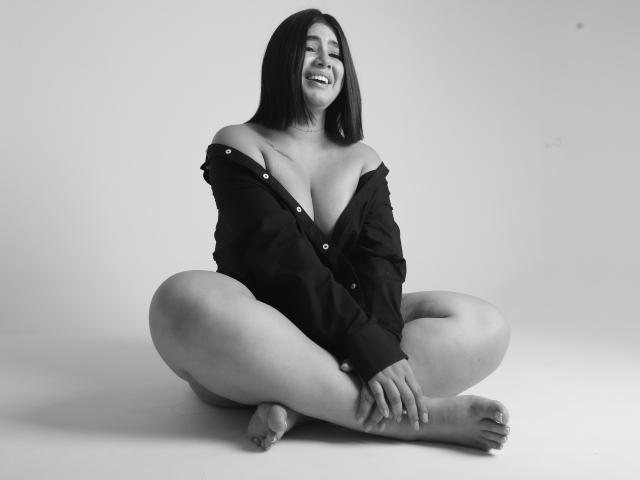 AnnikaRose - Live porn &amp; sex cam - 15583913