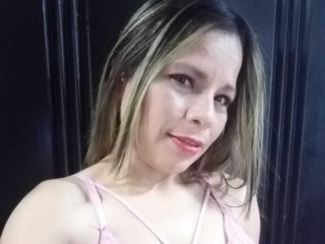 KarolJonson - Live porn &amp; sex cam - 15590708