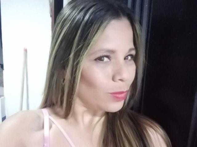 KarolJonson - Sexe cam en vivo - 15590732