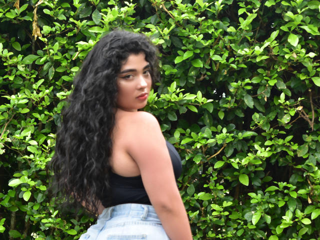 AgathaColinss - Live sexe cam - 15600358