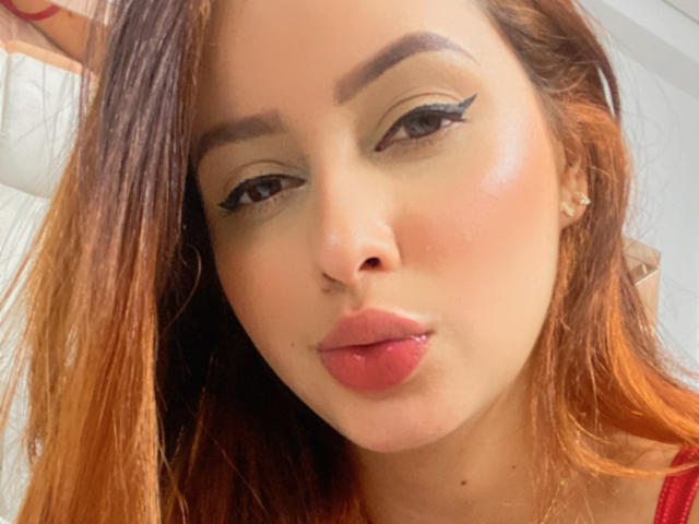 EmilyParkerr - Live porn &amp; sex cam - 15612878