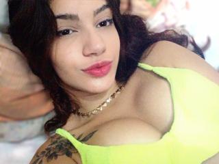 KhiaraDias - Sexe cam en vivo - 15617070
