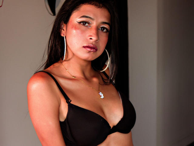 NaiaSanders - Live Sex Cam - 15619262