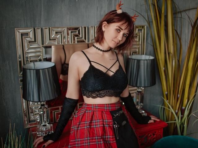 PiperDream - Live sex cam - 15624942