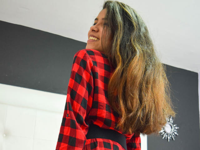 JuliethEvans - 라이브 포르노 &amp; 섹스 캠 - 15628842