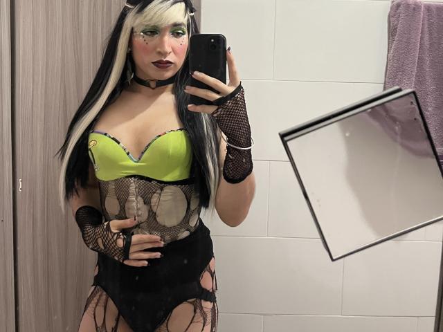 NaughtyMarianaTs - Live porn &amp; sex cam - 15630138