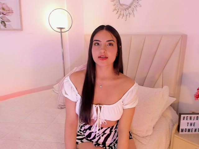 EmilyJensenn - Sexe cam en vivo - 15632566