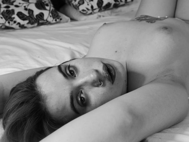 LolaVol - Sexe cam en vivo - 15649574