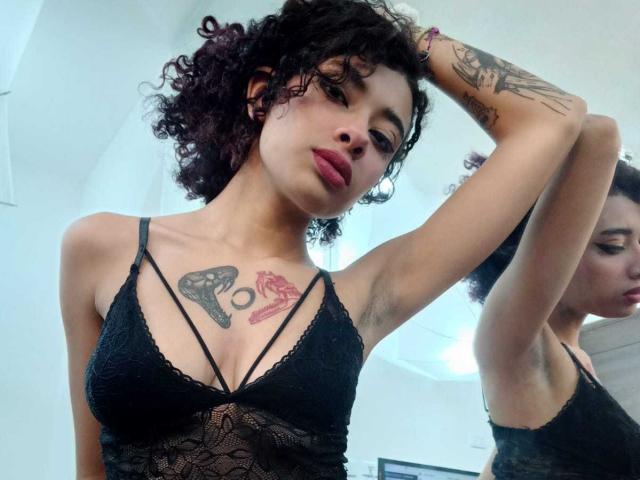 BrianaJoy - Live sex cam - 15655254