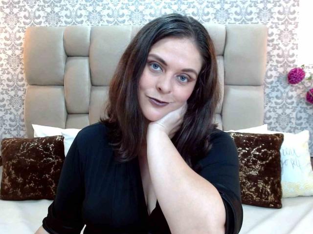 AmandaAdamsX - Live sexe cam - 15665322