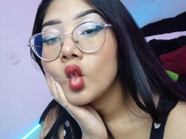 AlessaJames - Live sex cam - 15667106