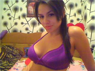 AllyssaHot - Sexe cam en vivo - 1567322