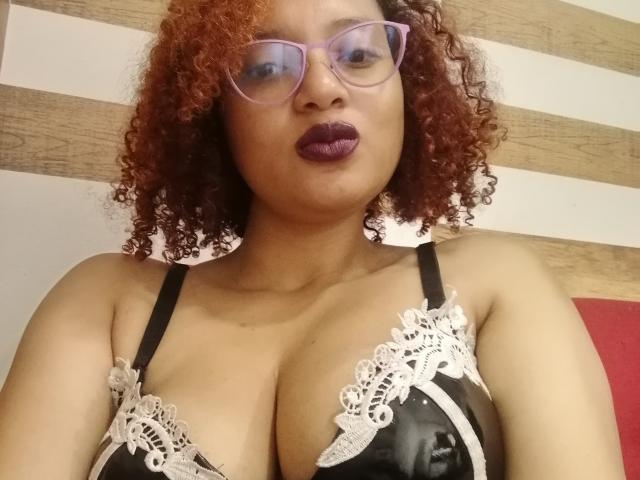 VioletaSwitch - Live porn &amp; sex cam - 15676958