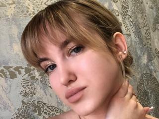 MonikaTrif - Sexe cam en vivo - 15677338