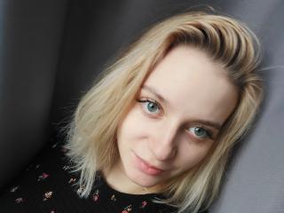 AmyCindi - Live sex cam - 15677942