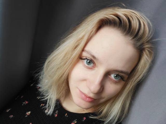 AmyCindi - Sexe cam en vivo - 15677942