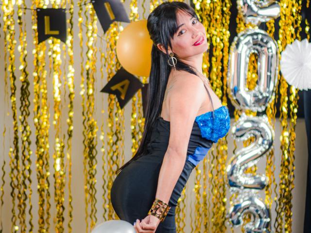 SilvannaReyes - Live porn &amp; sex cam - 15680502