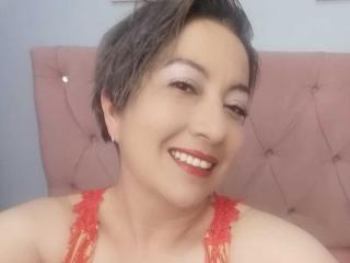 RoxanneBigBoobs - Live sex cam - 15681690