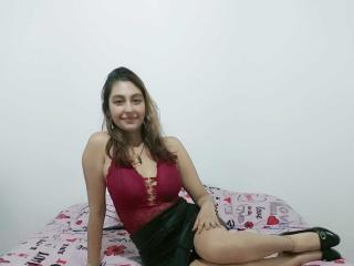 RosalieBlack - Sexe cam en vivo - 15682830