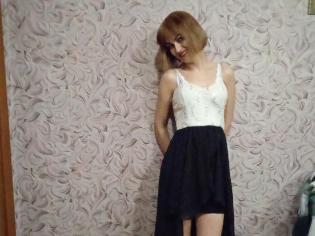 CarolineEsther - Live sex cam - 15685222