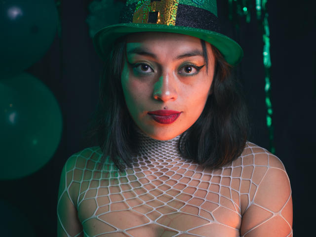 AnnieHillston - Live sex cam - 15689698