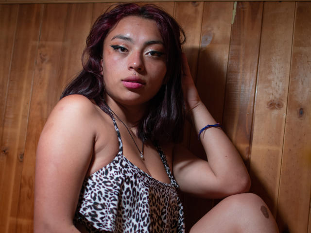 AnnieHillston - Live sexe cam - 15689862