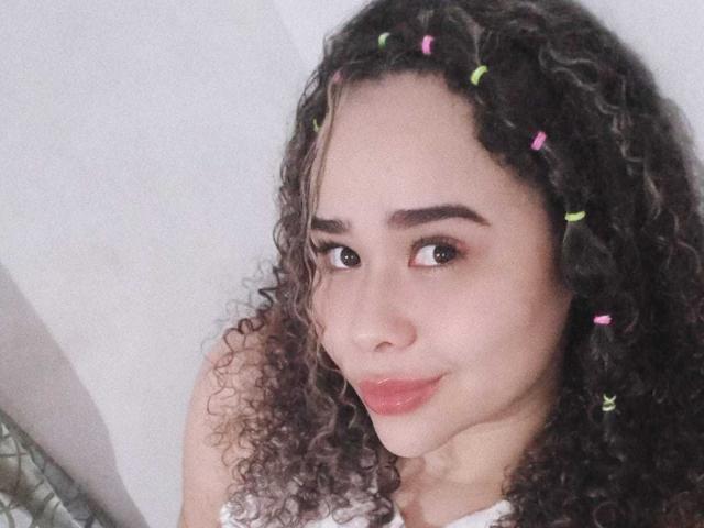 EveNailah - Live sex cam - 15695934