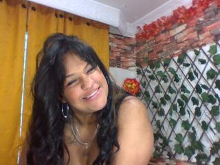 MichelleBrito - Live sex cam - 15705830