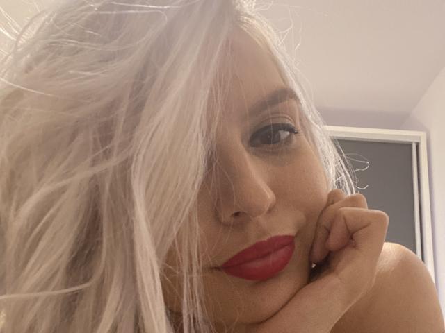 DouceAmelia - Live porn &amp; sex cam - 15706538