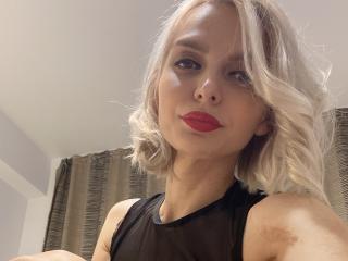 DouceAmelia - Live porn & sex cam - 15706550