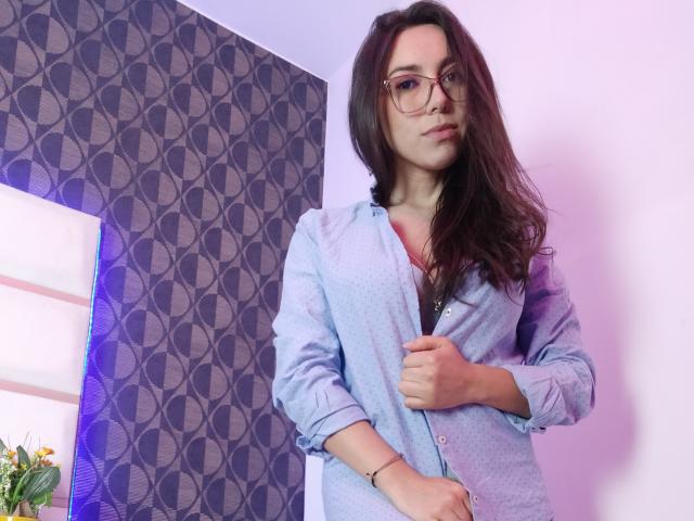 MiaReed - Live Sex Cam - 15707174