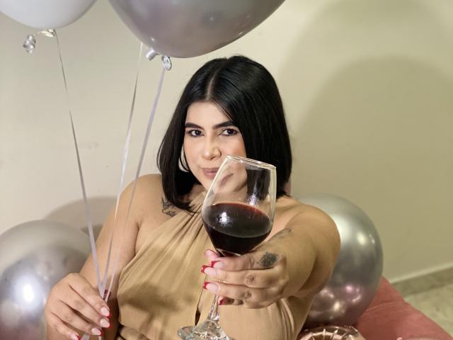 AnnikaRose - Live sex cam - 15715410