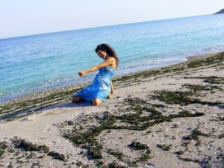 SexeVitamine - online chat sex with this White Horny lady 