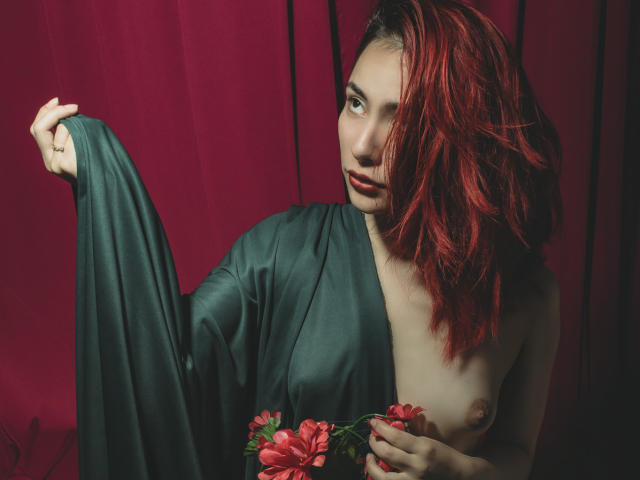 ValeryHarllow - сексуальная веб-камера в реальном времени - 15730278