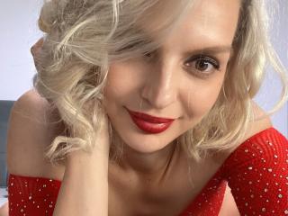 DouceAmelia - Sexe cam en vivo - 15745990