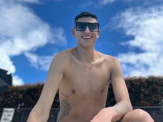 JustinParisy - Sexe cam en vivo - 15748346