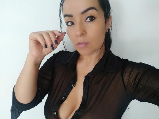 VictoriaFenice - Live porn &amp; sex cam - 15763926