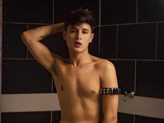 AngelCossio - Sexe cam en vivo - 15788938
