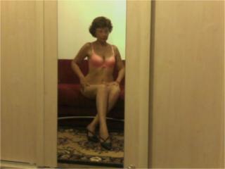 Ceryane - Chat live hard with this being from Europe Lady over 35 