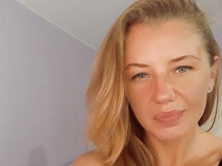 HelenSwan - Live porn &amp; sex cam - 15809698