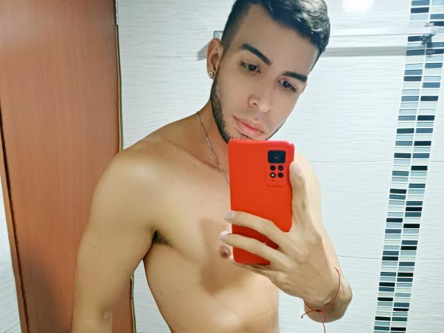XavierScott - Live Sex Cam - 15812062