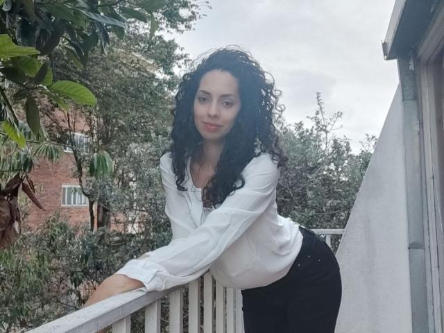 MoniqueCurlz - Live porn &amp; sex cam - 15817862