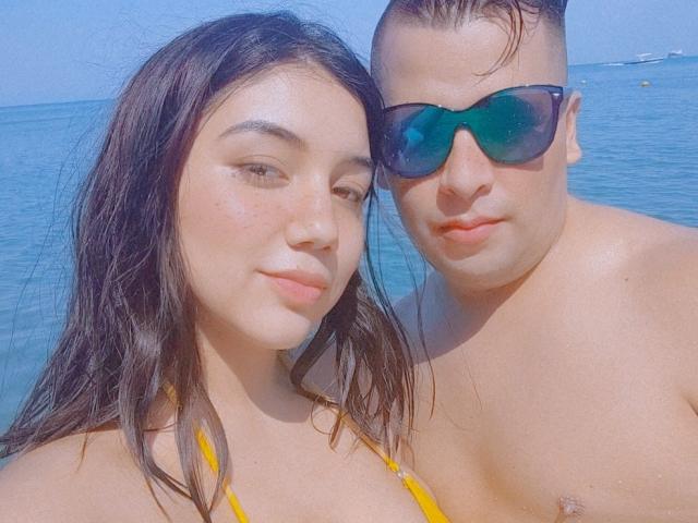 SquirtingCouple - Live porn &amp; sex cam - 15818342